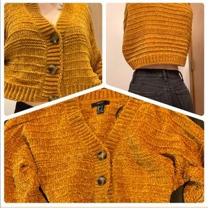 Sweater lightly worn